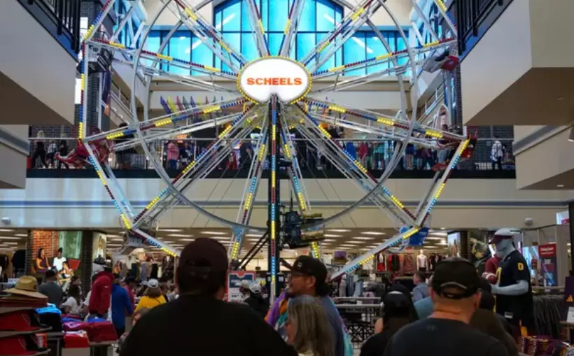 250K SF Scheels opens in Chandler