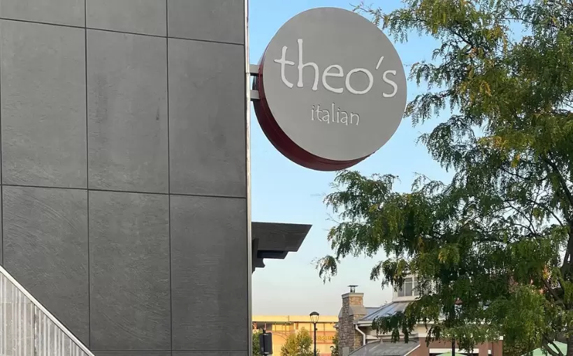 Theo’s Italian Coming to The Shops at Perry Crossing in Indiana