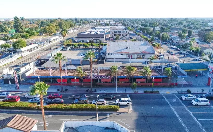 CA Florence Hand Car Wash Los Angeles