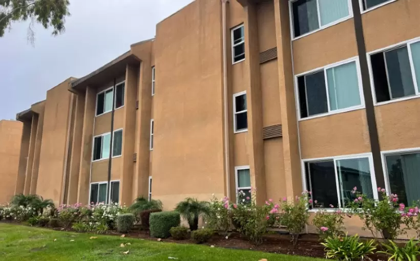 CA Pacific Terrace Apartments Midway City