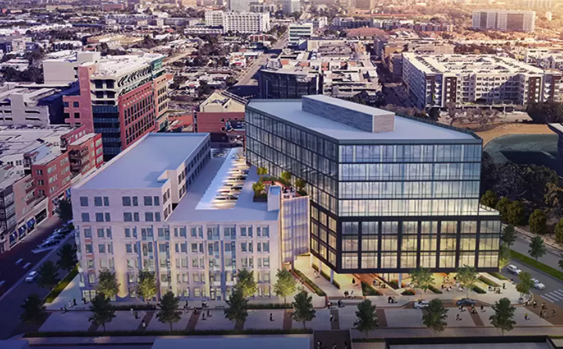 FW Crescent Hotel, Offices, Apartments open