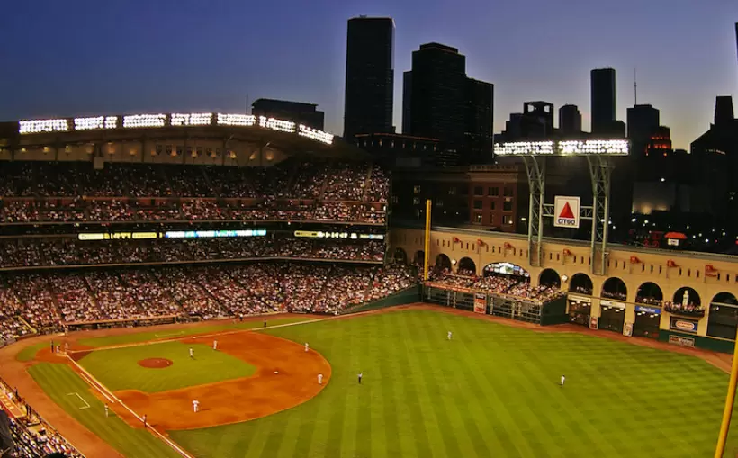 Astro's to add entertainment venue to Minute Maid Park