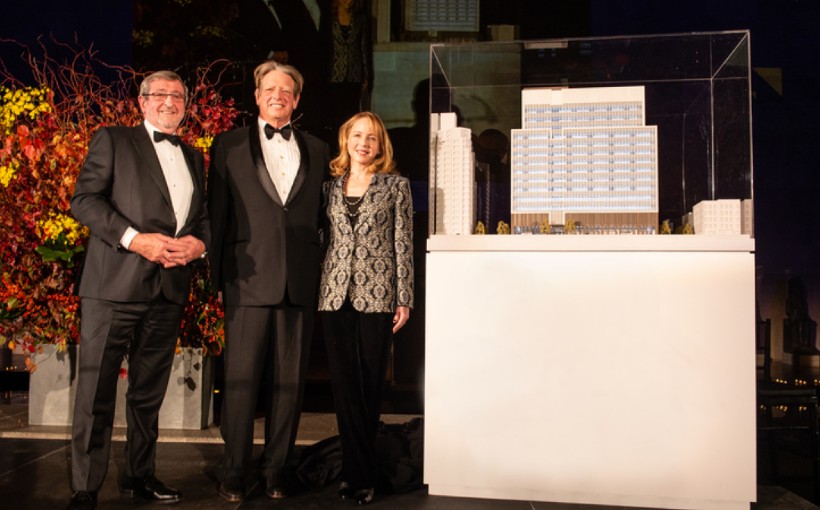 Northwell_Constellation_Gala_Michael_Dowling,_Lloyd_Goldman,_Victoria_Goldman