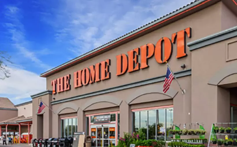 Tucson's Oracle/Wetmore Plaza sells at $12M loss.