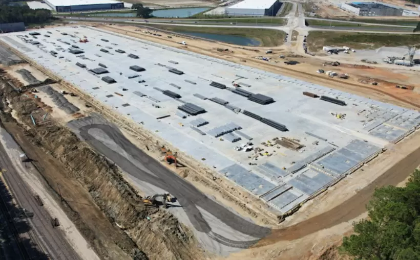 Plastic Express leases 1 m sf at Savannah logistics center