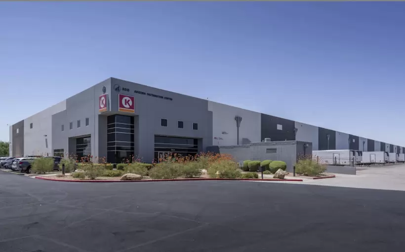 Dallas-based Stonelake raise $750M for industrial projects