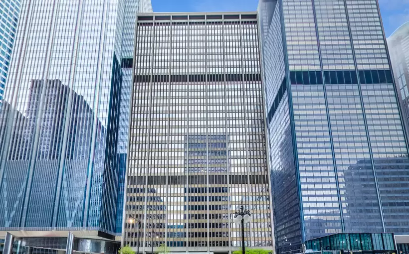125 S Wacker Dr Chicago