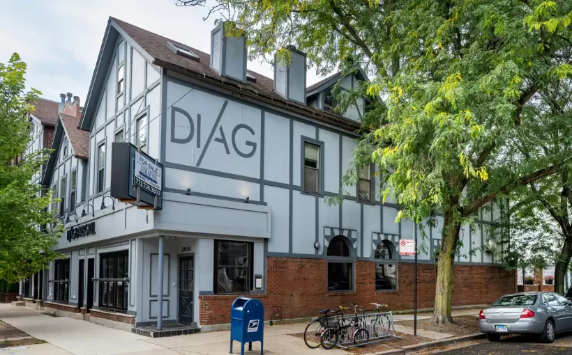 2852-56 N. Southport Ave