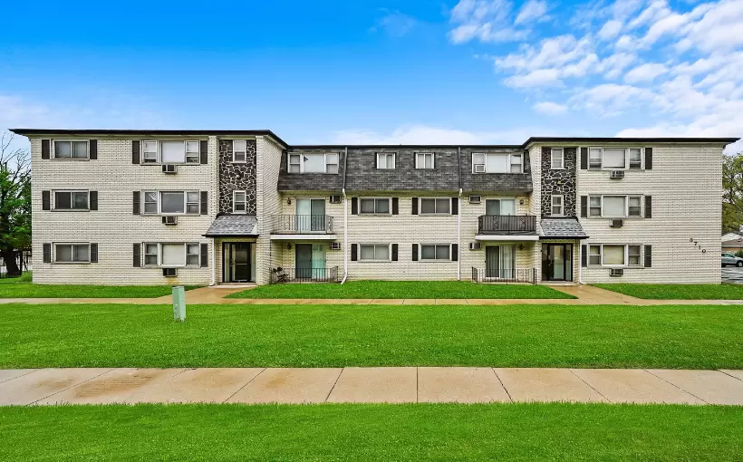 3700 W. 119th Street_IL