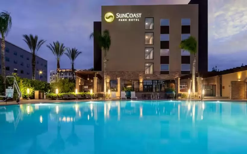 CA SunCoast Park Hotel Anaheim