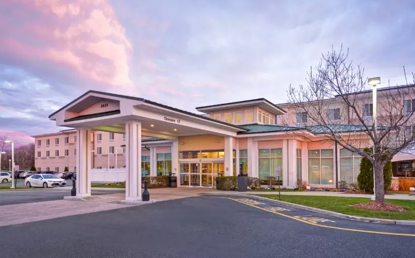 Hilton Garden Inn_Riverhead NY (1)