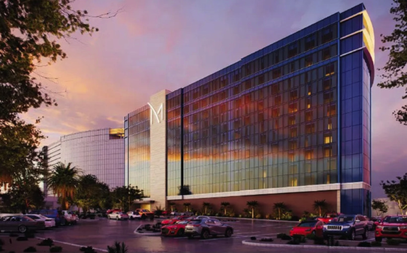 Las Vegas M Resort to double rooms to 774