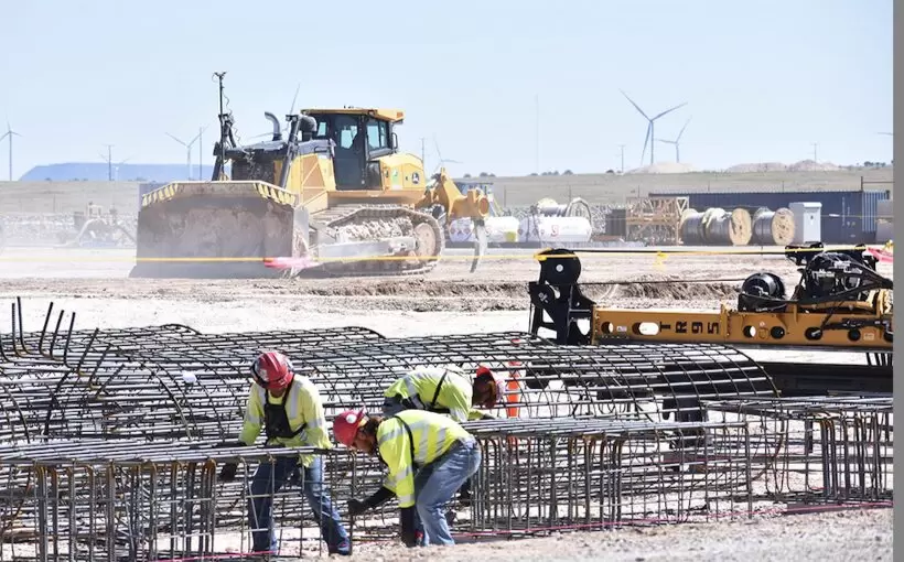 Pattern secures $11B financing for huge NM wind project/transmission