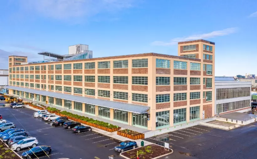 e48e640b-cc1e-4abd-973e-22f765050501-files-Kearny-Point-Building