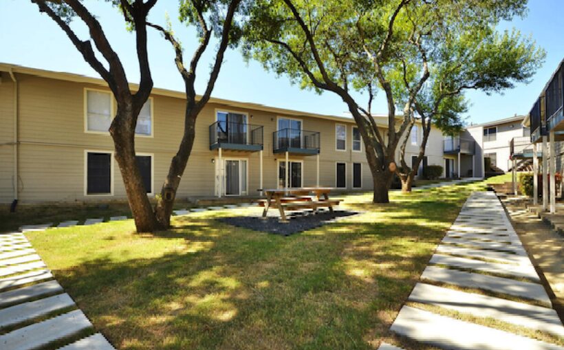 Austin Developer tearing down apartment complex, to build a bigger, newer one