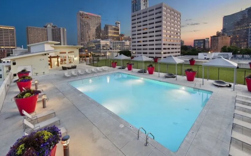 Atlanta apartment rents drop 4.5% year to year