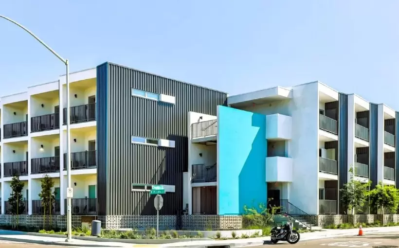 CA Chapman Place Apartments San Diego