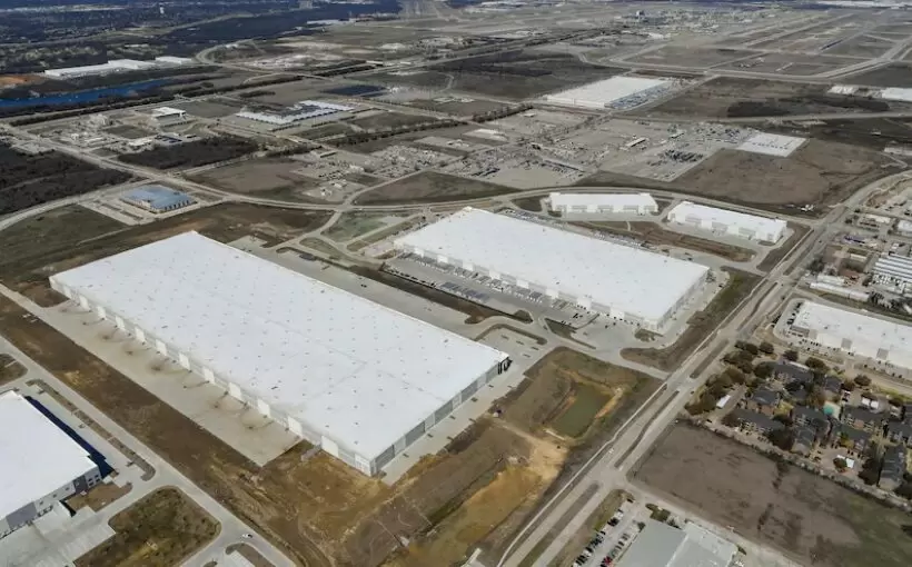 DFW business park flips for $24M