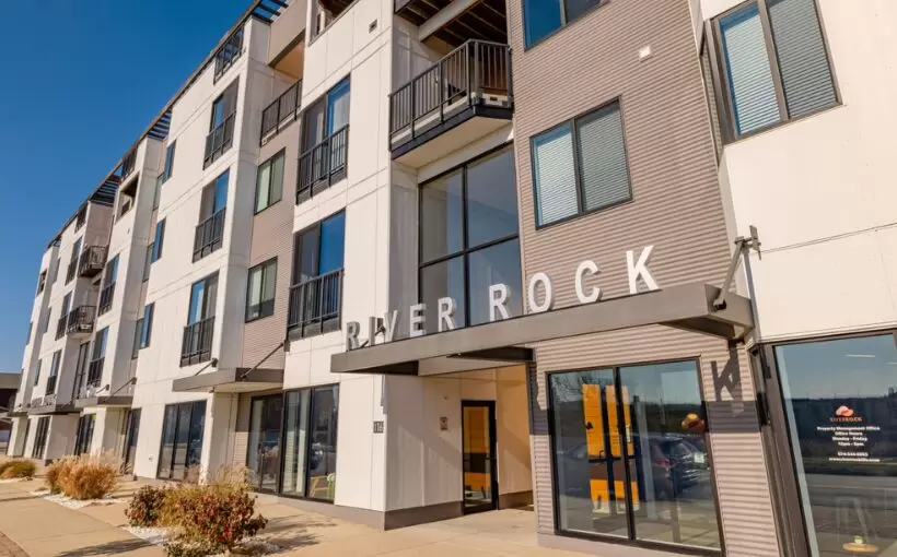 DMG_Daniel Management_Chicago_RiverRock_IN