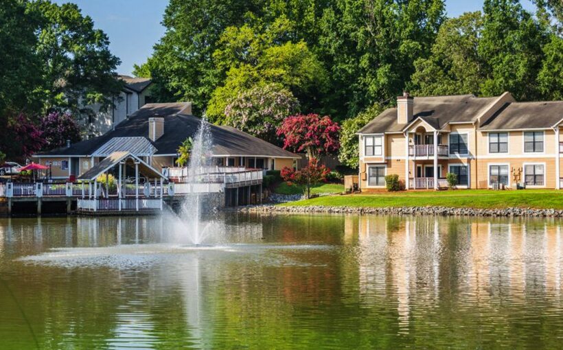 Knightvest buys 4th Charlotte Apartment community