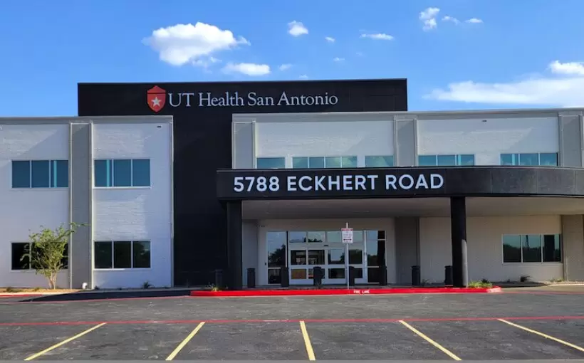 Davis acquires UTSA medical building for $24M
