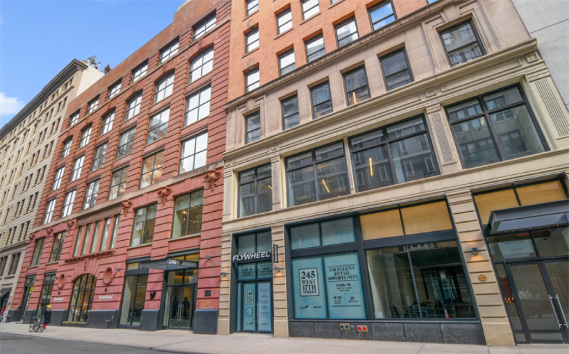 249-245W1758