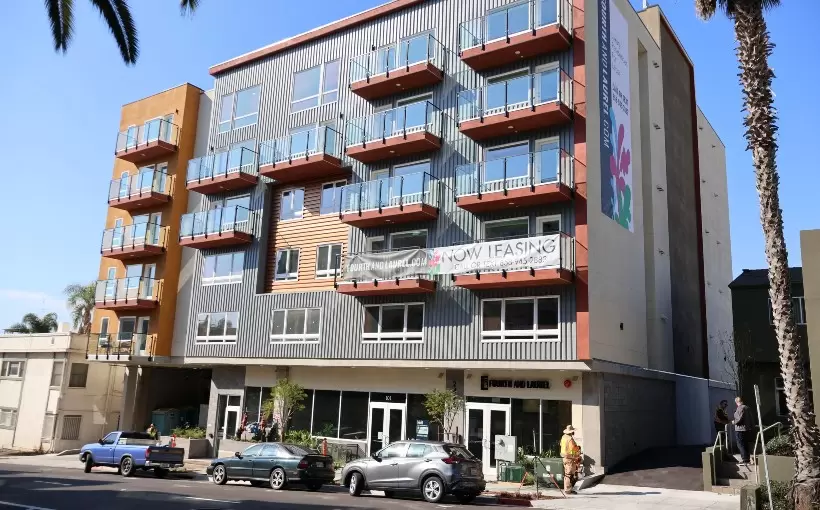 CA Fourth and Laurel apartments San Diego