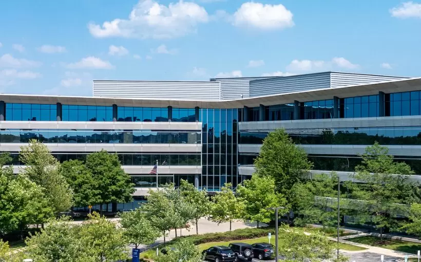CBRE_Oak Brook Pointe_Chicago
