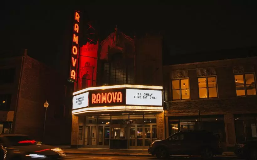 Chicago_Ramova Theatre_McHugh