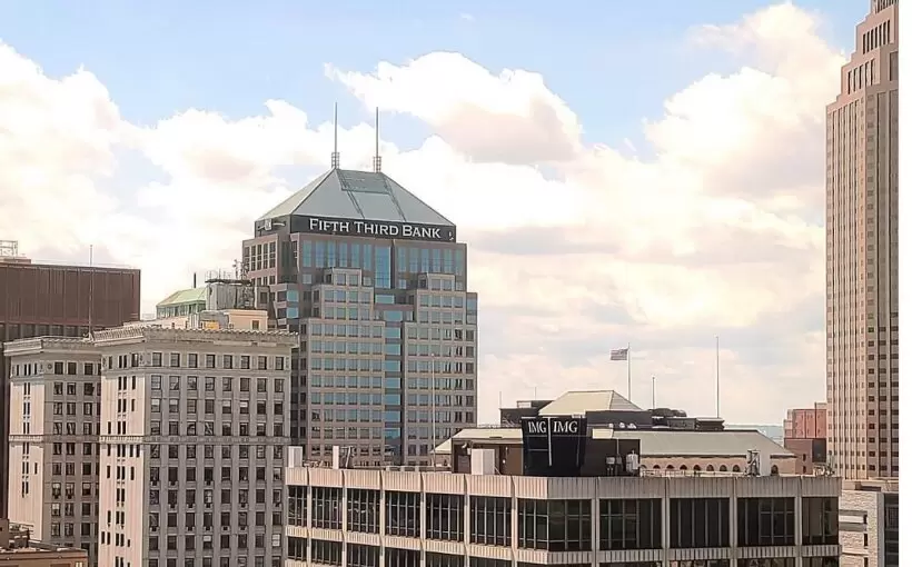 Fifth Third Bank_ClevelandOH_Farbman