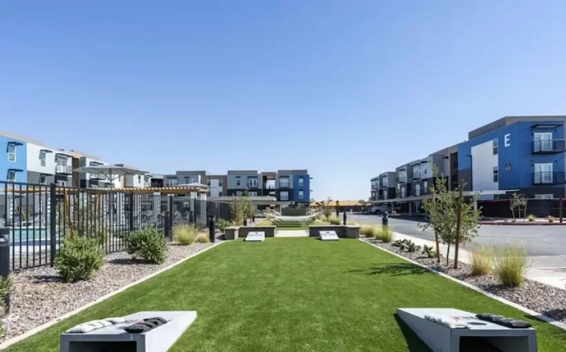 Z-Modular building 300 unit project in SA