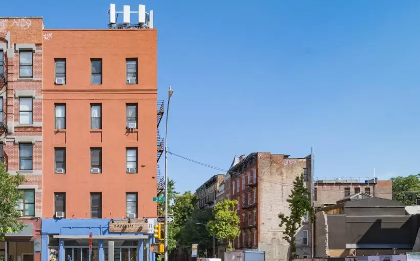 Gantry _ 47 E 7th