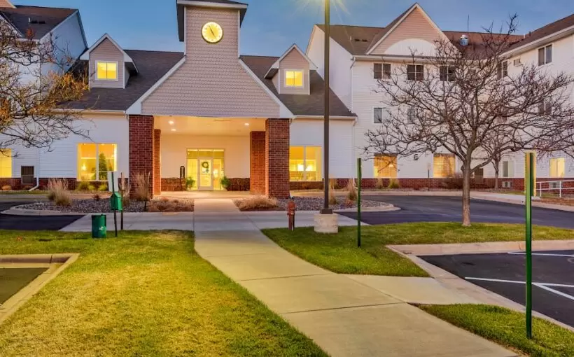 UnitedProperties_AmiraChoice_MN