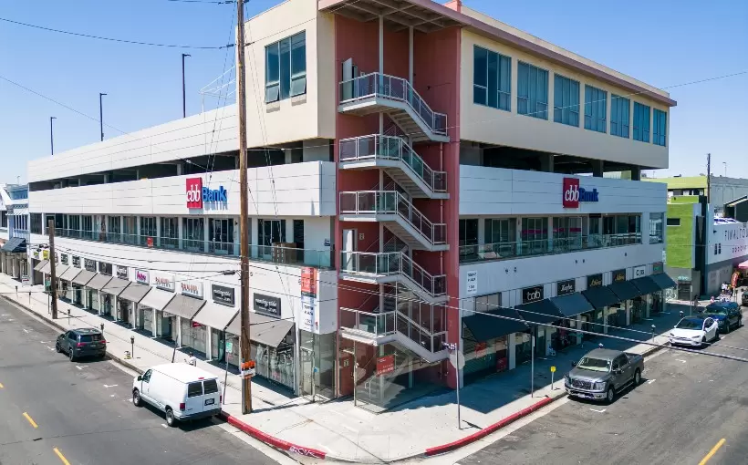CA 1001 Towne Avenue Los Angeles