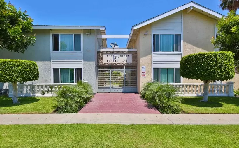 CA Larson Apartments Garden Grove