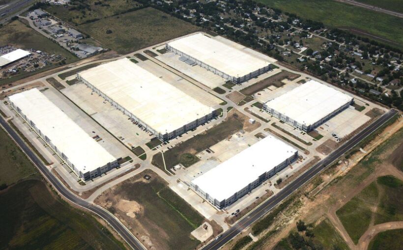 Tesla books over 1 million sf in Austin industrial parks