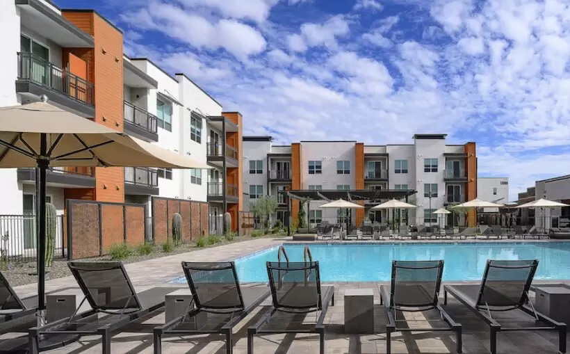 IDEAL buys Sentio apartment in Glendale for $102M