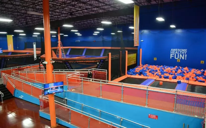 sky-zone-11-2014-08