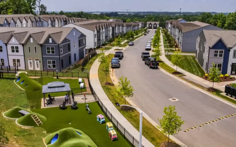 Hines enters BTR market with NC buy