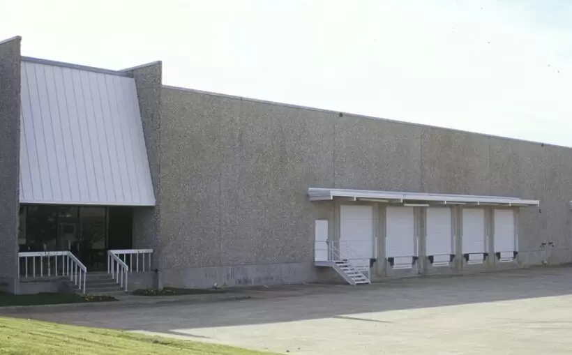 Newmark wraps sale of 3 Dallas industrial buildings