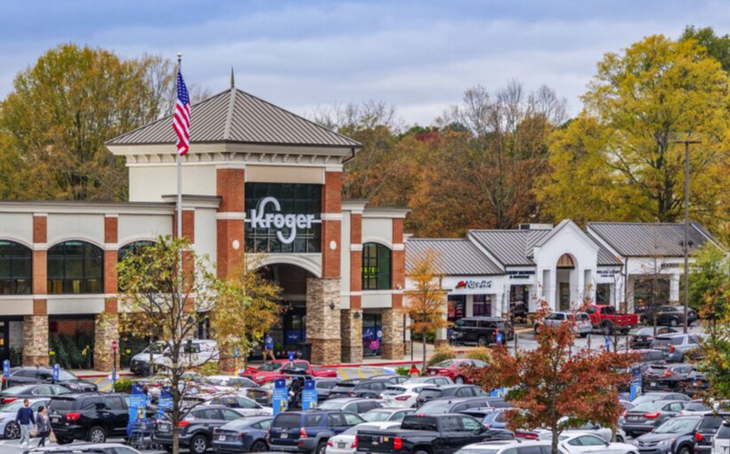 Fountain Oaks Shopping Center picked by Jamestown for $48M