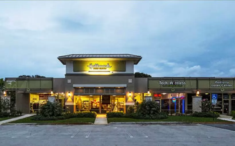 Palmetto Park Square