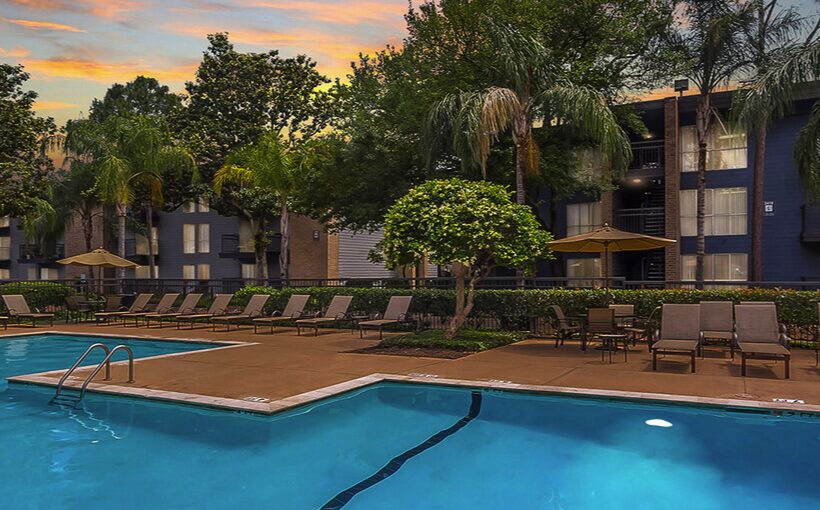 Tara finds finds $455 loan for 810-unit Houston apartment complex