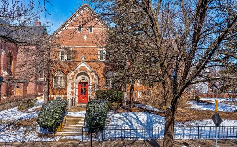 2310 West Ainslie St_Chicago