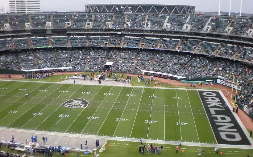 CA Oakland Coliseum