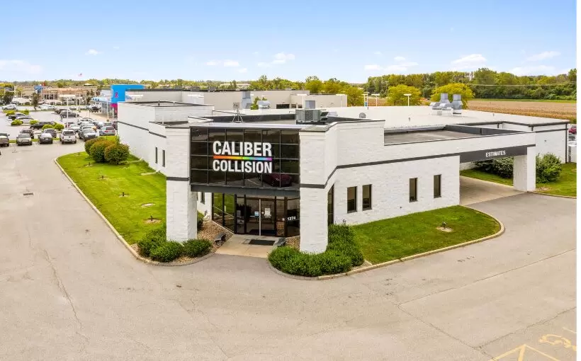 Caliber Collision_M&M
