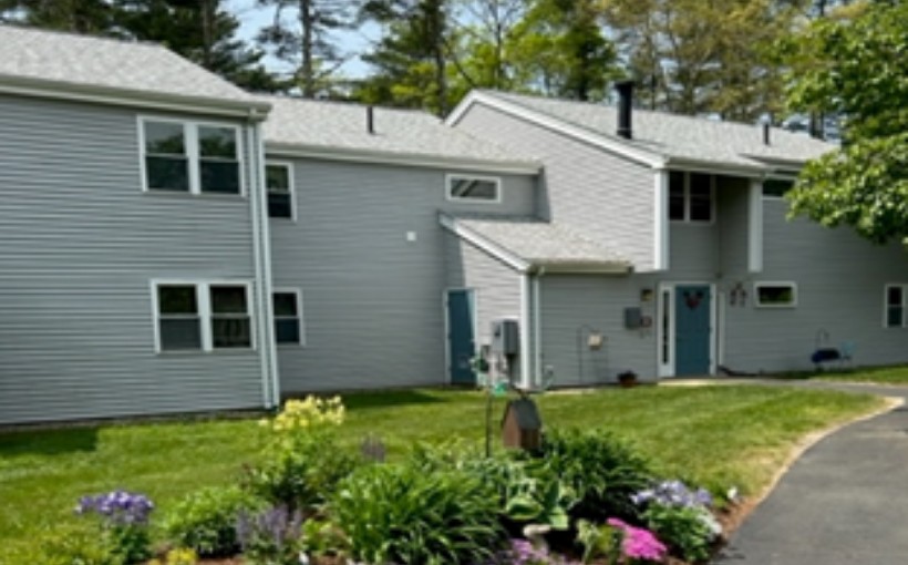 Meadowbrook Apartments