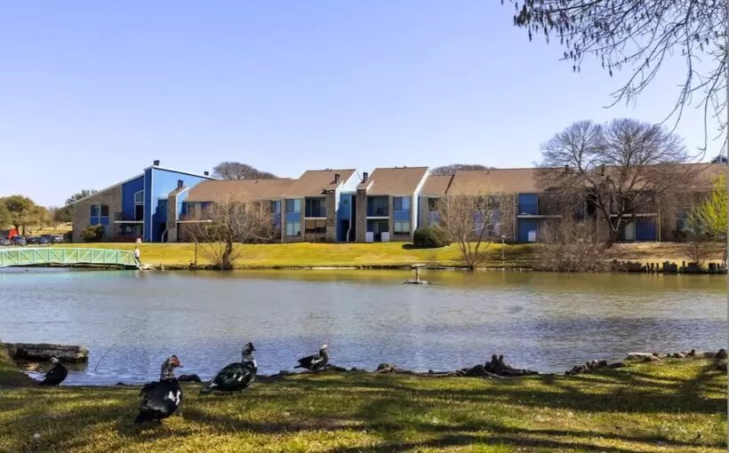 Loan assumption keys sale of SA apartments