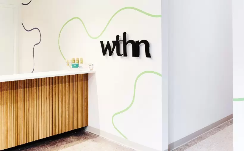 Williamsburg Front Desk (1)