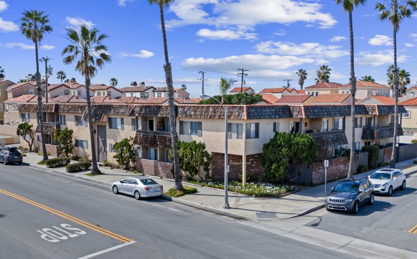 CA 125 16th Street Huntington Beach